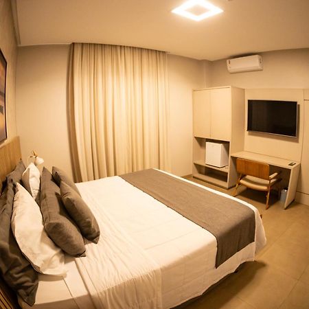 Brii Hotel Araguaína Extérieur photo