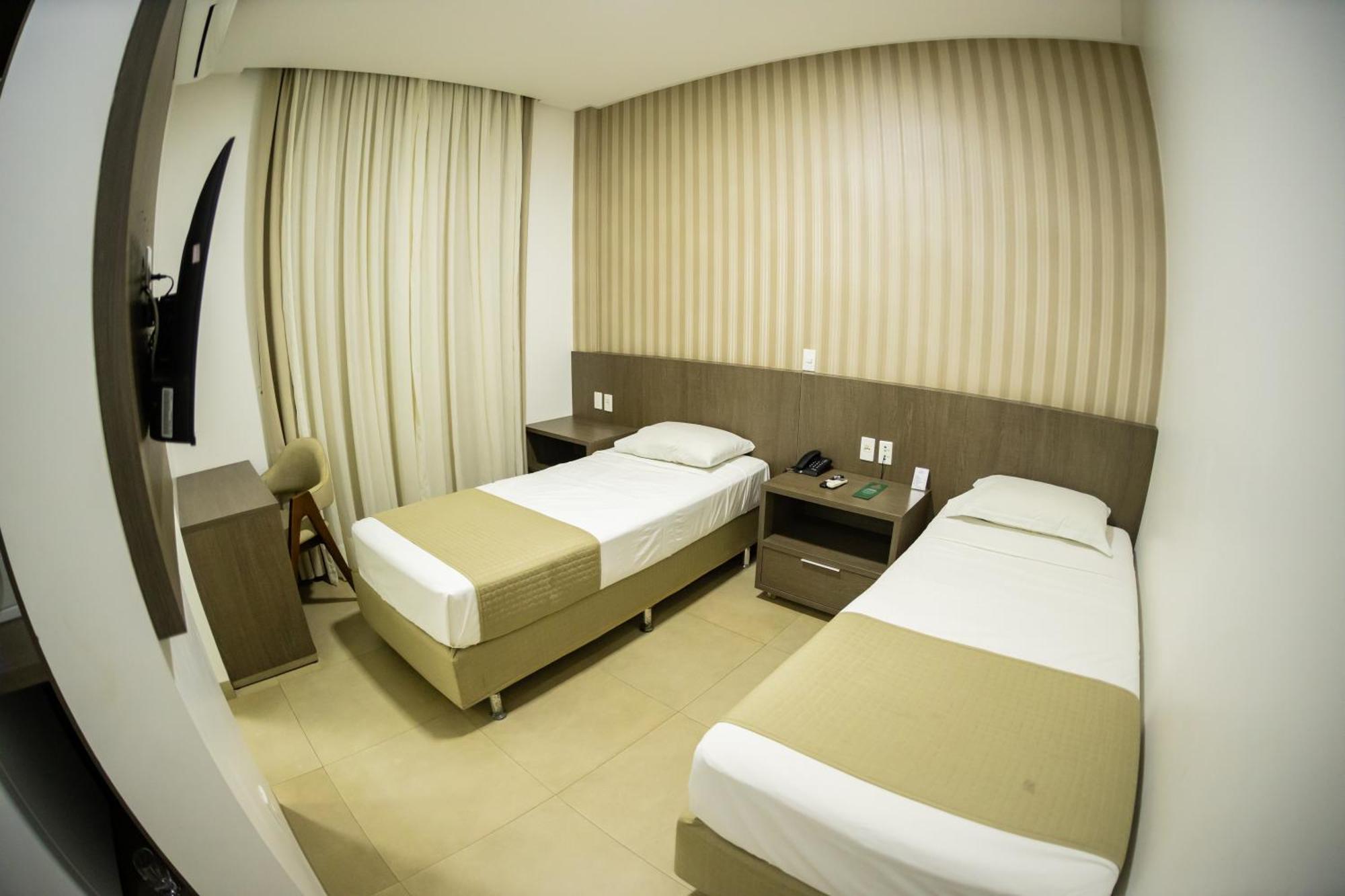 Brii Hotel Araguaína Extérieur photo