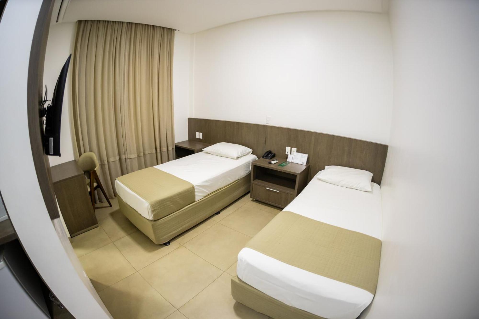 Brii Hotel Araguaína Extérieur photo